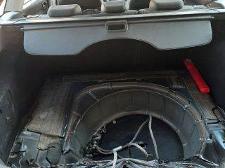 FORD FOCUS II Kombi (DA) Hátsó középső Fejtámla