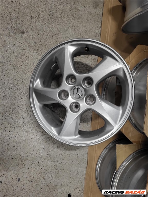  Mazda alufelni,5x114,3 lyukosztású 6JJ 15" újszerű (gyári felni) alufelni 1. kép