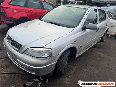 Opel Astra G 1.6 -X16XEL-  bontott alkatrészei