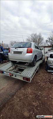Toyota Corolla (E120/E130) Levèlrács