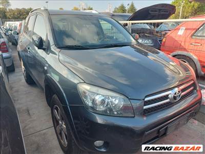 Toyota RAV4 bontott alkatrészei