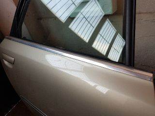 AUDI A8 (4E) Jobb hátsó Vízlehúzó Gumicsík