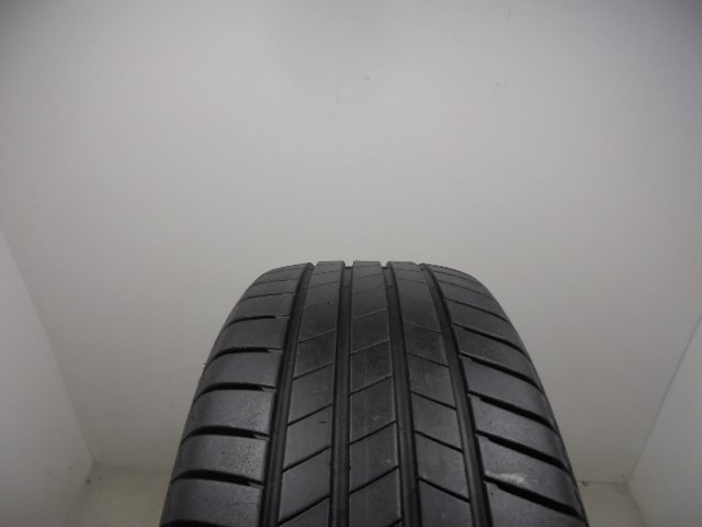 Bridgestone T005 215/60 R17  1. kép