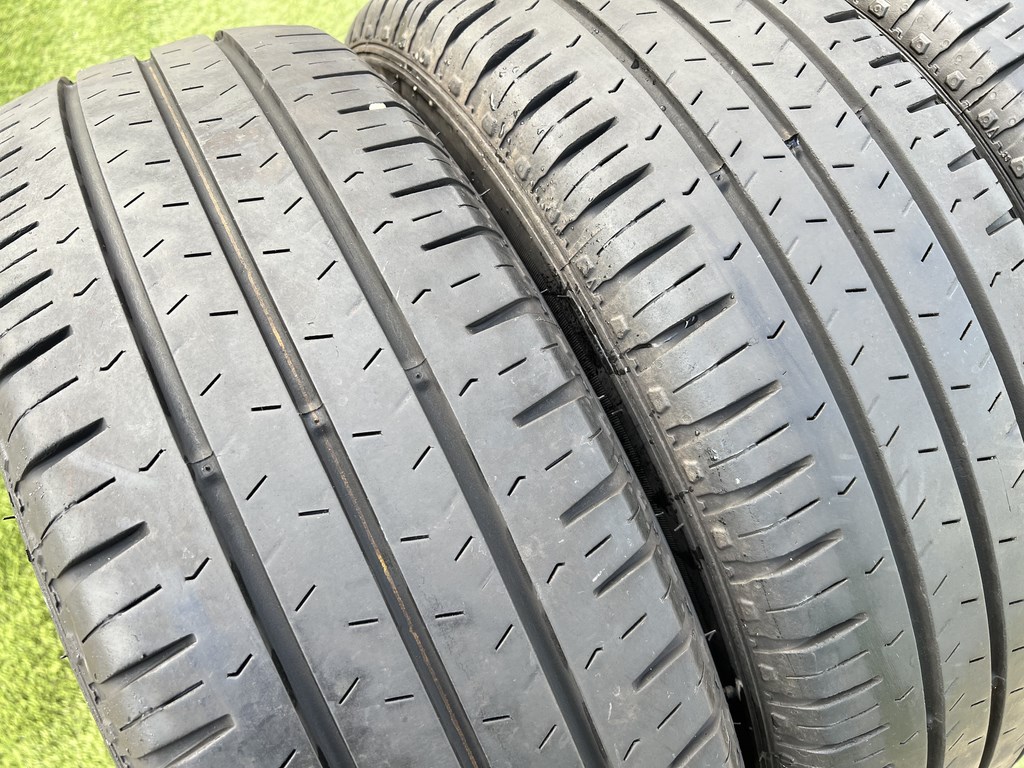 215/70 R15C Nexen Roadian CT8 nyári gumi 5-6mm 2. kép