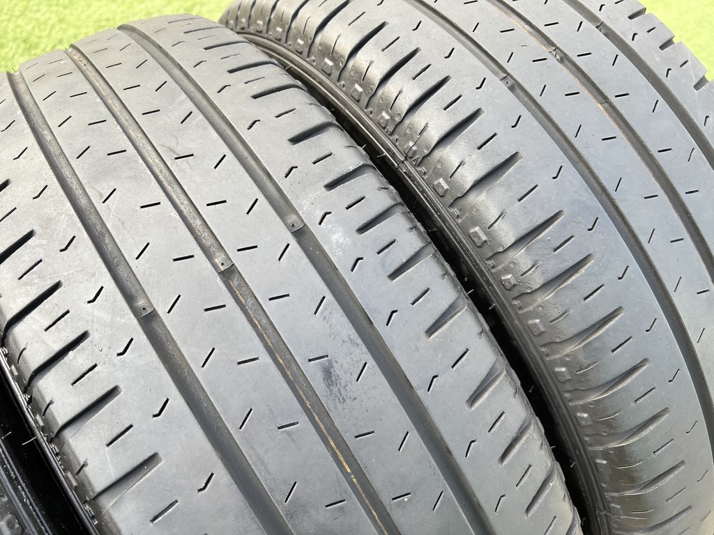215/70 R15C Nexen Roadian CT8 nyári gumi 5-6mm 3. kép