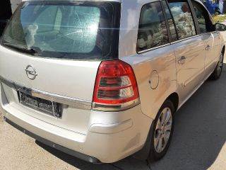 OPEL ZAFIRA B (A05) Jobb hátsó Külső Kilincs