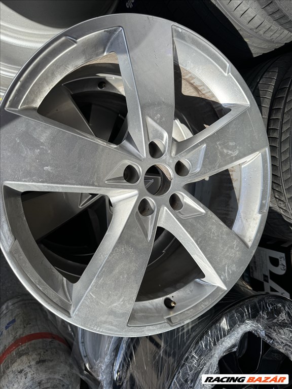 Audi A4 A6 S-Line gyári 8X18-as 5X112-es ET43 könnyűfém felni garnitura eladó. 2. kép