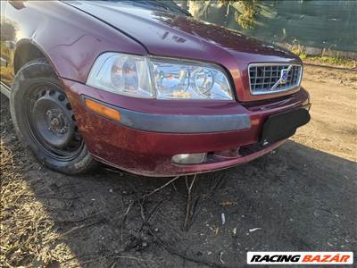 Volvo S40 2.0 Első lökhárító bordó 