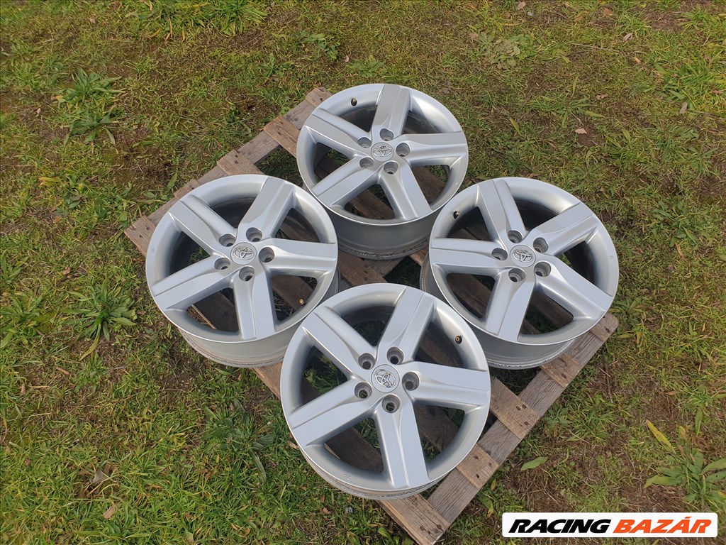 17" 5x114,3 Toyota 1. kép