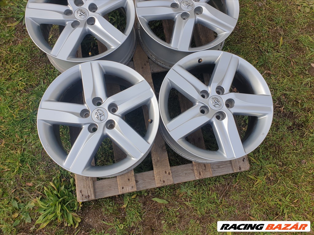 17" 5x114,3 Toyota 2. kép