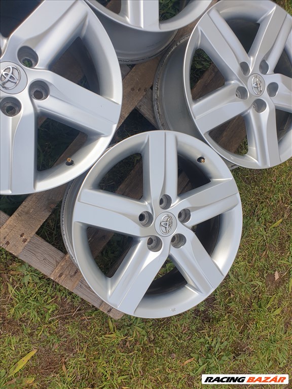 17" 5x114,3 Toyota 3. kép