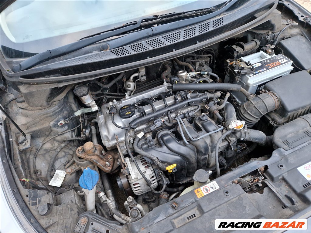 Kia Cee'd (JD) 1.6 GDI G4FD bontott alkatrészek, bontás, bontott jármű 7. kép