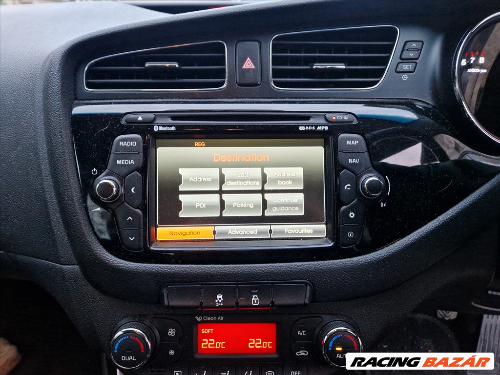 Kia Cee'd (JD) 1.6 GDI G4FD bontott alkatrészek, bontás, bontott jármű 10. kép