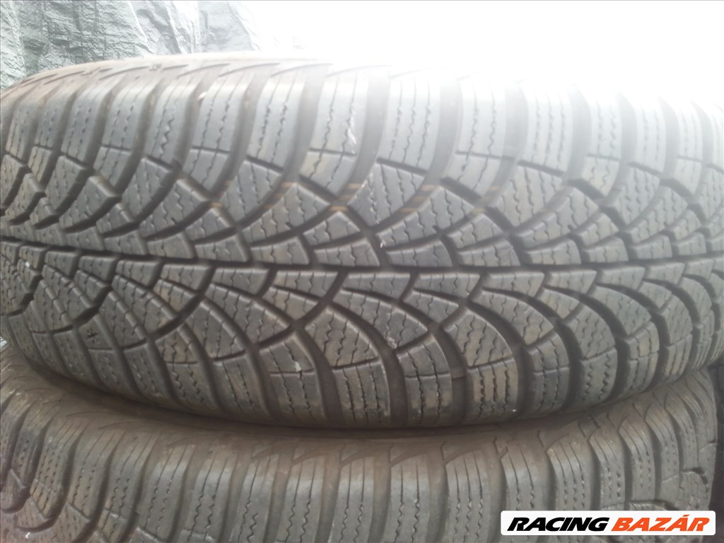  175/65R15 újszerű Goodyear téli gumi garnitúra 1. kép