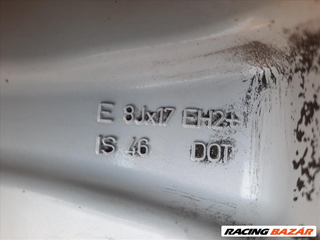 BMW X3 (E83) gyári 17 colos alufelni:5x120 8Jx17 Et46 Style204, rajta kopott gumi  6. kép