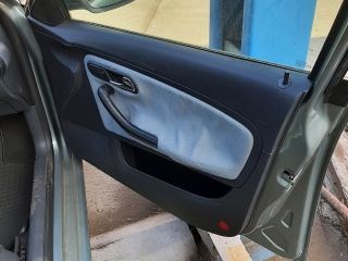 SEAT CORDOBA (6L2) Biztosítéktábla Utastér 4. kép