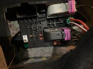 OPEL INSIGNIA Biztosítéktábla Csomagtér