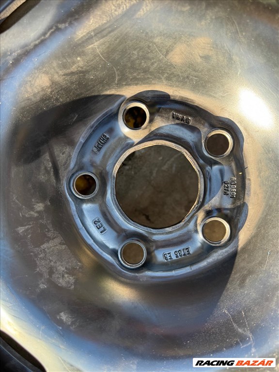 Volkwagen Polo 165/70 R14 nyári gumik acélfelnin 9. kép