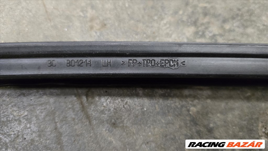 Volvo S40 bal hátsó ajtó belső vízlehúzó gumi 30801211 2. kép