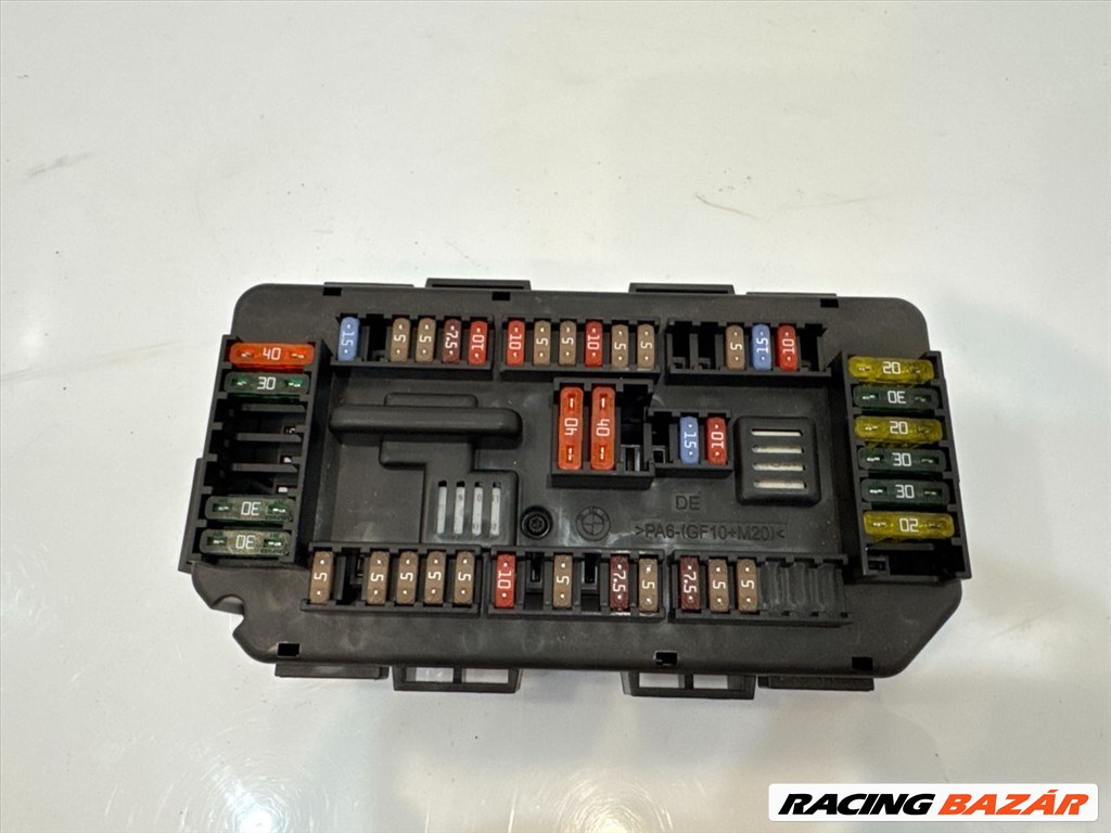 BMW F20 F30 F32 F15 motortér biztosítéktábla  61149224866 61149337879 4. kép