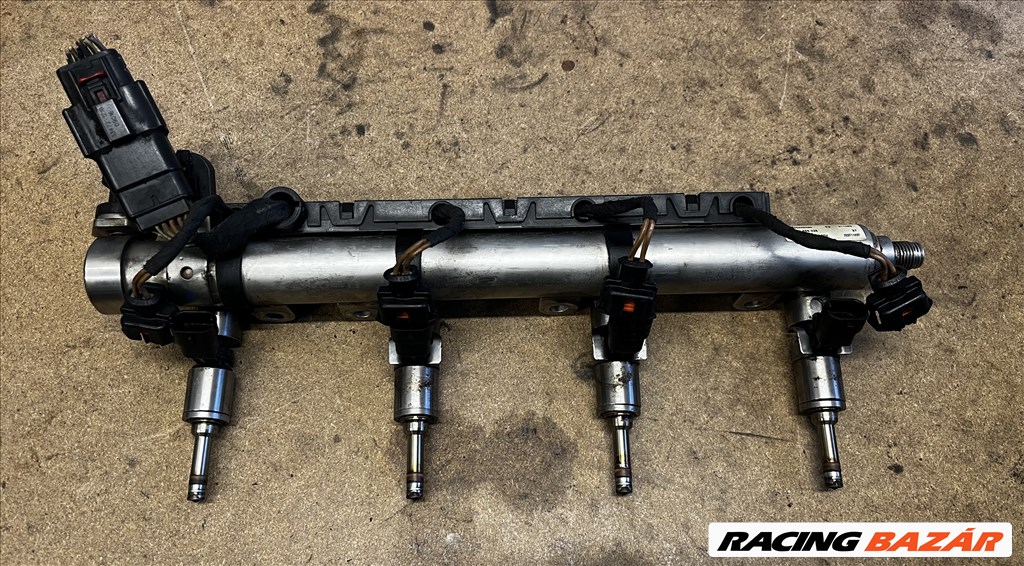 Opel Insignia A 2.0T A20NHT railcső, injektor 12614735 1. kép