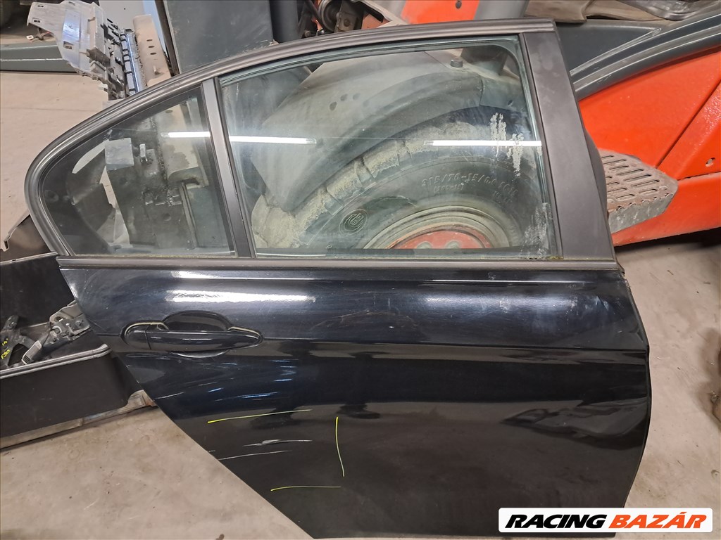 BMW 320 F30 sedan Jobb hátsó ajtó  1. kép