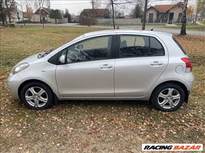 TOYOTA YARIS 1.33 AUTOMATAVÁLTÓ/FACELIFT/KLÍMA/HOROG/2KULCS/8KERÉK