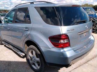 MERCEDES-BENZ M-CLASS (W164) Bal hátsó Féknyereg Munkahengerrel