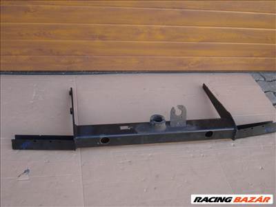 VW Transporter T5 T6 Gyári Felcsatolható Vonóhorog Konzol 7H0803881L 2003-tól