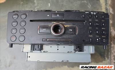 Mercedes C-osztály, Mercedes E-osztály fejegység A2048709690
