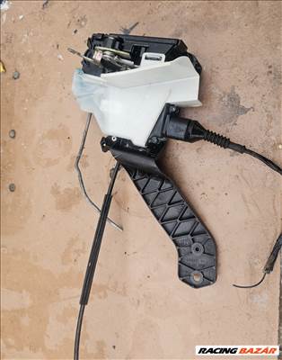 Skoda Superb I Ajtó zár zárszerkezet 