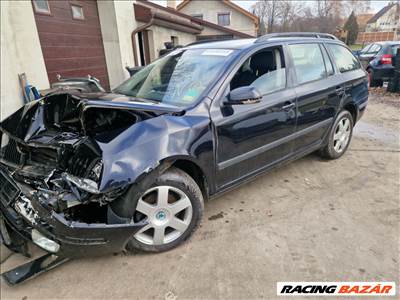 Skoda Octavia II bontott alkatrészei