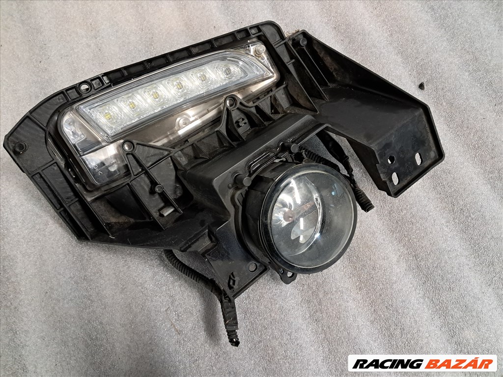 Suzuki Vitara (LY) Bal első ködlámpa  1. kép