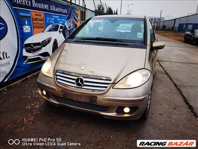 Mercedes A 150 benzin automata (W169) bontott alkatrészei