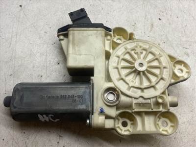 TOYOTA COROLLA Jobb hátsó Ablakemelő Motor