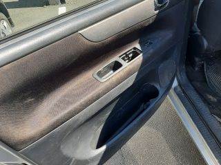 TOYOTA AVENSIS VERSO (CLM2, ACM2) Bal hátsó Ajtó Kárpit