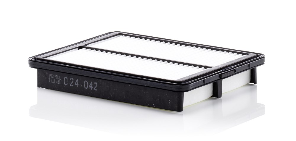 MANN-FILTER C 24 042 - légszűrő SSANGYONG 1. kép