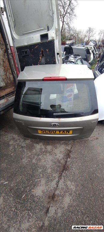 Kia Cee'd (ED) Csomagtér ajtó  1. kép