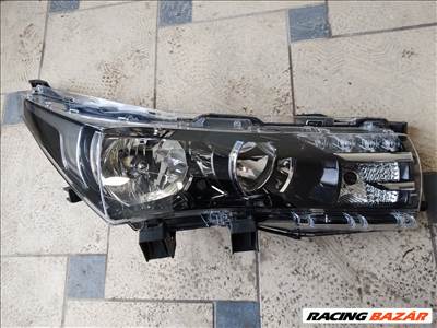 Toyota Corolla (E160/E170) jobb első HALOGÉN fényszóró 13'-19'  811002e7100