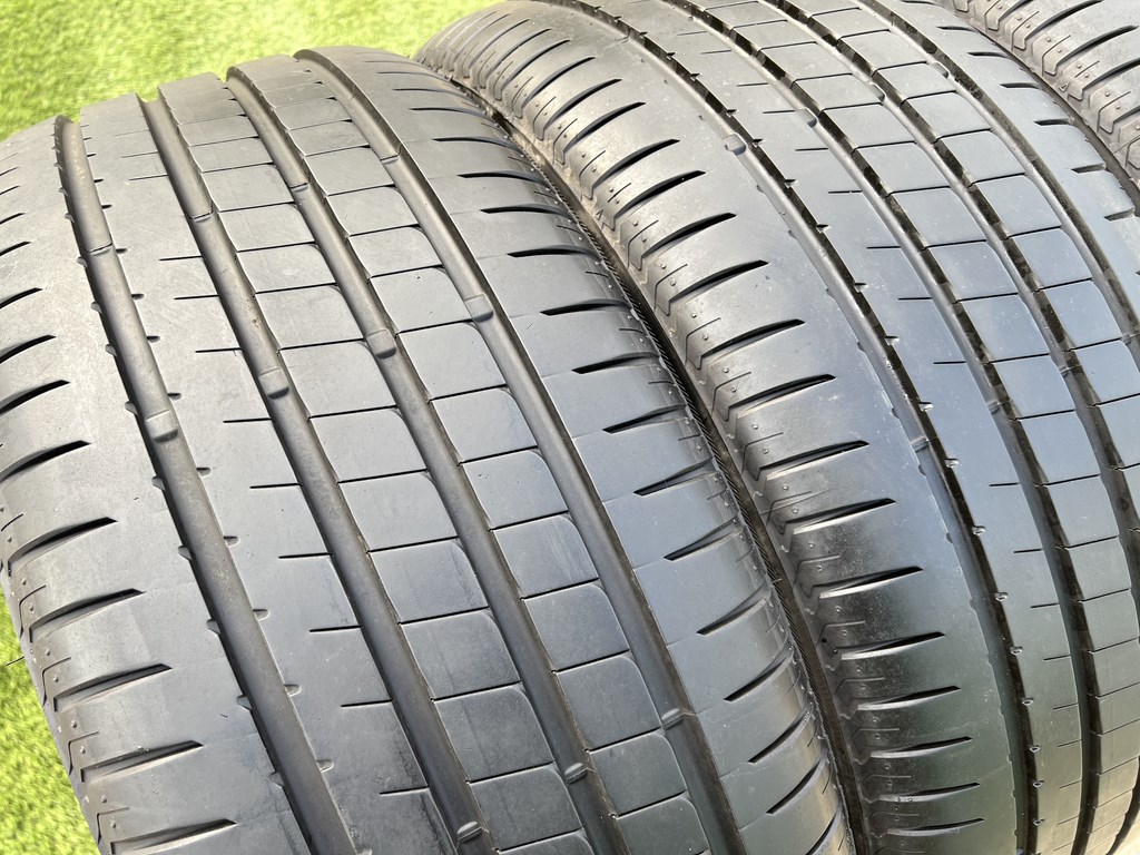 255/45 R20 Lassa Competus nyári gumi 7mm 2. kép