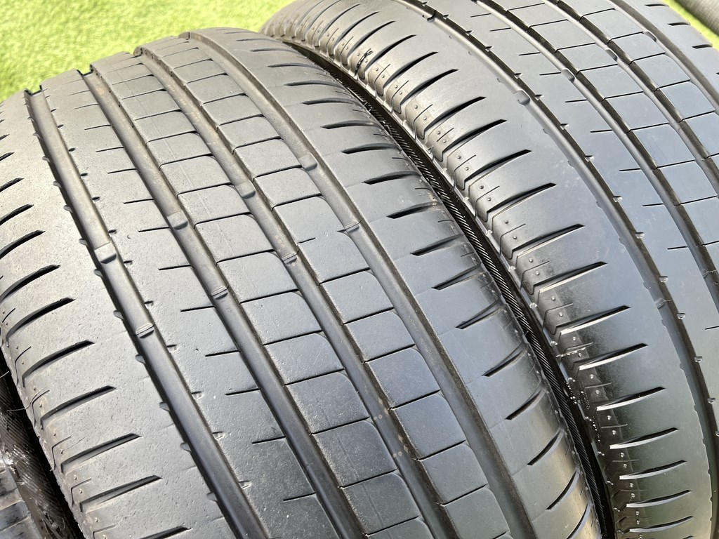 255/45 R20 Lassa Competus nyári gumi 7mm 3. kép