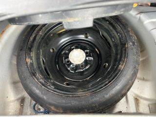 TOYOTA YARIS (SCP1, NLP1, NCP1) Pótkerék