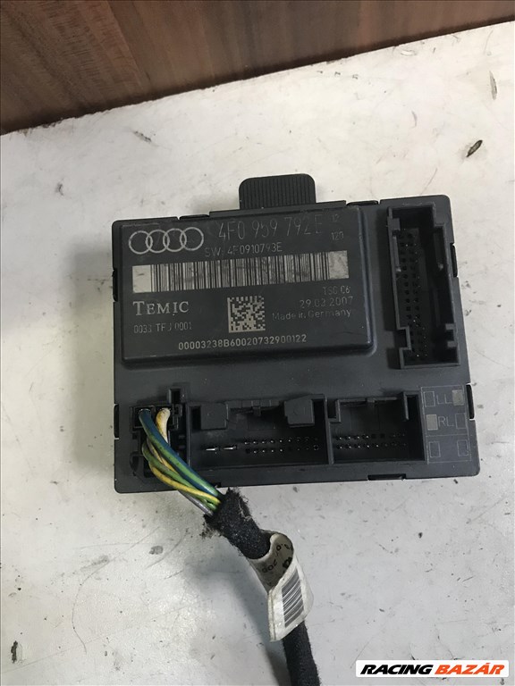 Audi A6 (C6 - 4F) jobb első ajtóvezérlő 4f0959792e 1. kép