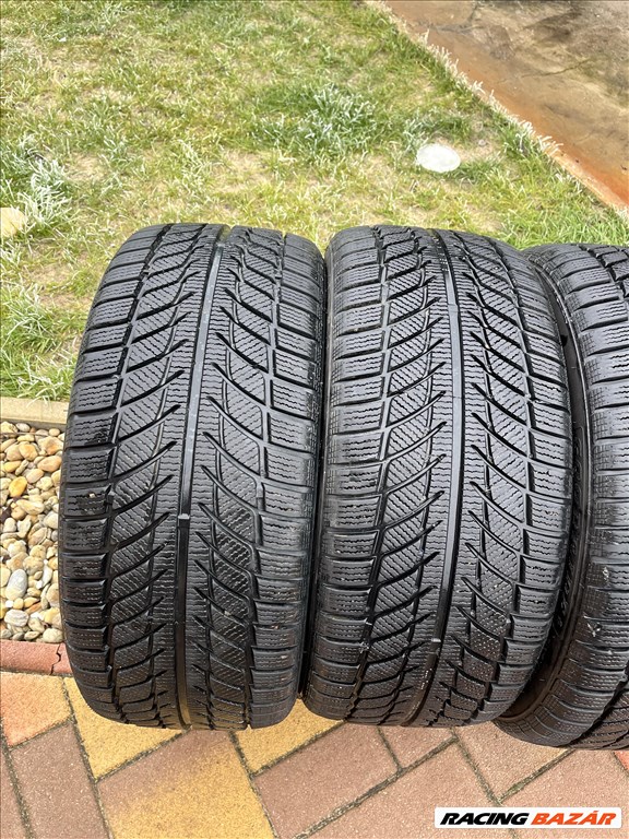 235/40 r18 Goodride téligumi szett újszerű! 3. kép