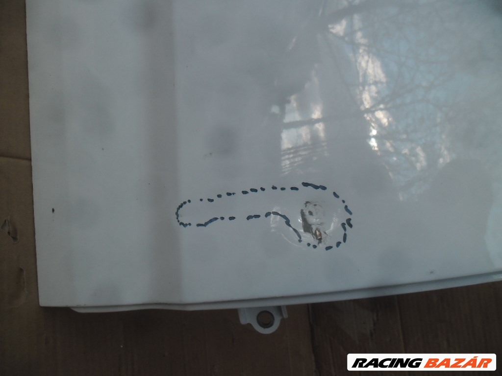 Kia Venga jobb hátsó ajtó  3. kép