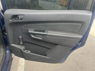 OPEL ZAFIRA B (A05) Multikormány 7. kép