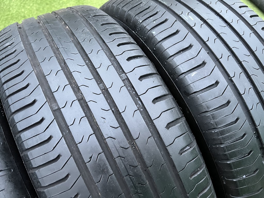 215/60 R17 Continental ContiEcoContact 5 nyári gumi 6mm 2. kép