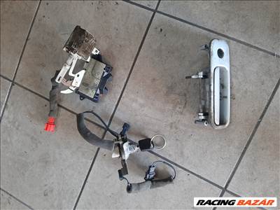 Vw Sharan Ford Galaxy 1.9pdtdi csomagtérzár, kilincs eladó!