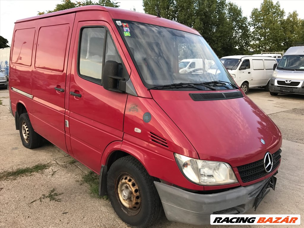 Mercedes Sprinter (W901) bontott alkatrészei 1. kép