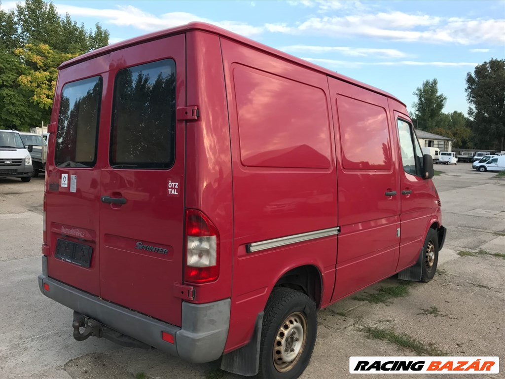 Mercedes Sprinter (W901) bontott alkatrészei 3. kép